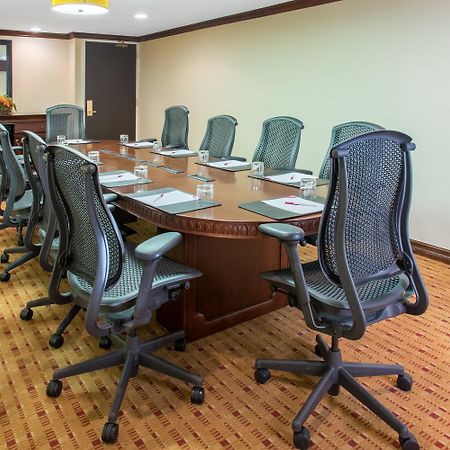 Отель Albuquerque Crowne Plaza By Ihg Экстерьер фото