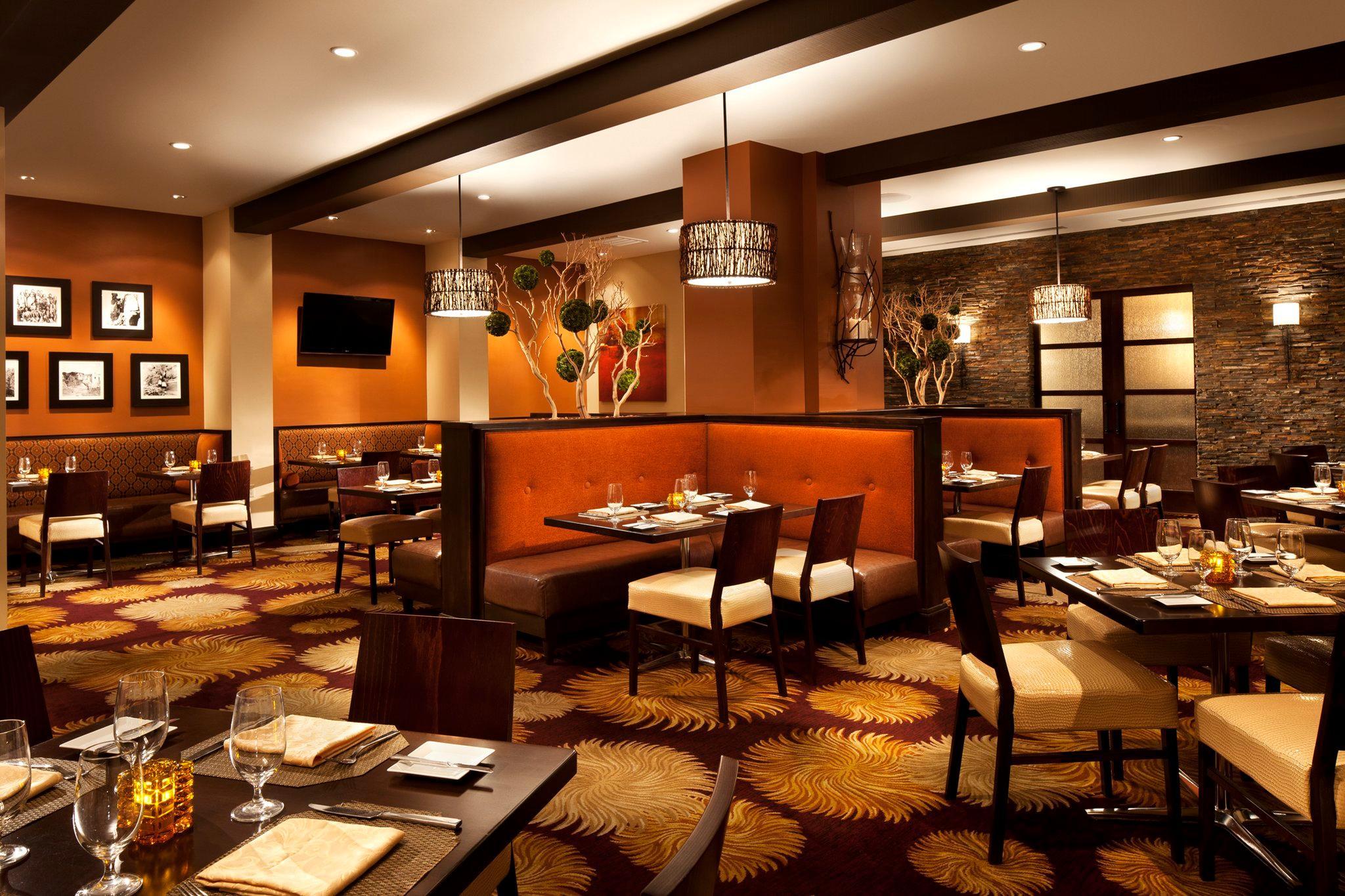 Отель Albuquerque Crowne Plaza By Ihg Экстерьер фото